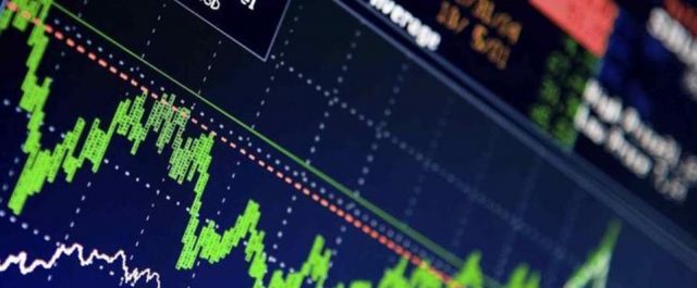 SZ: Οι επενδυτές “τρέχουν” να αγοράσουν ελληνικά ομόλογα μετά τη συμφωνία