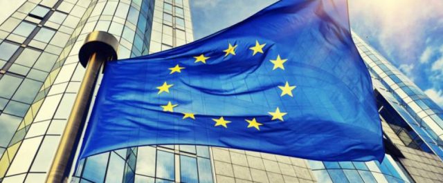Κοινοτικός αξιωματούχος: Το πολύ στα τέλη Ιουνίου η εκταμίευση της δόσης