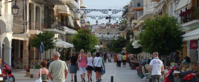 Η Ζάκυνθος αφήνει πίσω τον εφιάλτη των σκουπιδιών