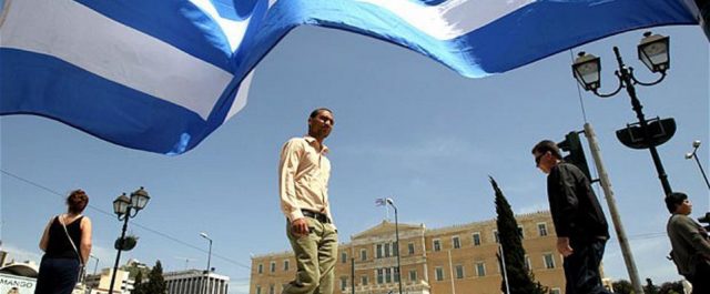 Κατάρρευση του οικονομικού κλίματος στην Ελλάδα τον Μάιο
