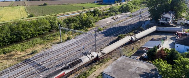 Η ταχύτητα η αιτία του δυστυχήματος του Intercity – Τι λέει το πόρισμα