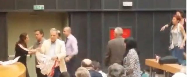 Νέο video από την επίθεση Τζήμερου και το επεισόδιο που ακολούθησε