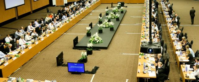 Eurogroup: Μαραθώνια συνεδρίαση με ένταση αλλά και διάθεση για λύση