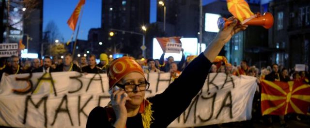 Μπορεί η ΠΓΔΜ να μείνει ενωμένη; Αμνηστία ζητά τώρα ο Γκρούεφσκι…