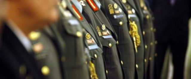 Αλλαγές της τελευταίας στιγμής για τα ειδικά μισθολόγια