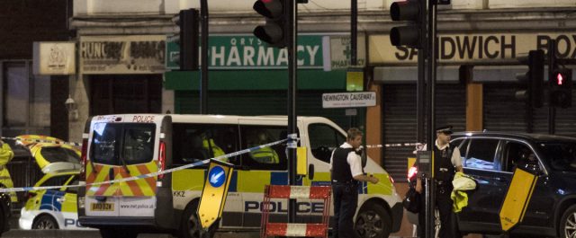 Για “τρομοκρατική επίθεση” μιλά επισήμως η Βρετανική αστυνομία