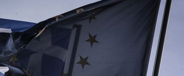 SZ: Οι Βρυξέλλες θέλουν δόση πολλών δισ. προς την Ελλάδα