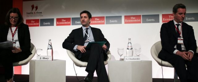 Χουλιαράκης: Το QE δεν είναι πανάκεια για την επιστροφή στις αγορές