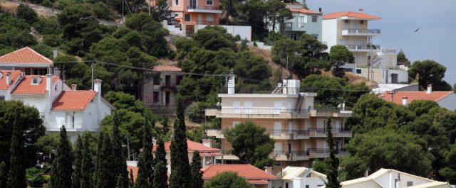 Με 250 ευρώ νομιμοποίηση αυθαιρέτων και πολεοδομικών παραβάσεων – Τι προβλέπει το σχέδιο νόμου