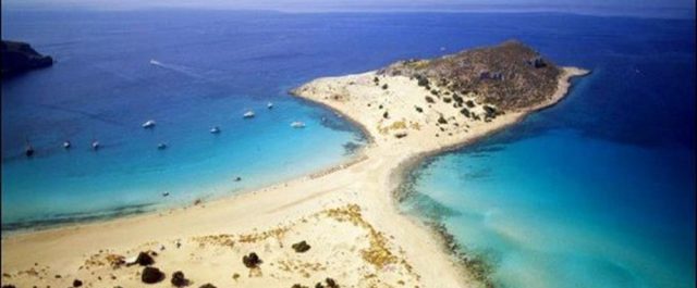 Ποινή κάθειρξης 15 ετών στον δήμαρχο Ελαφονήσου γιατί είχε οικοπεδοποιήσει το νησί