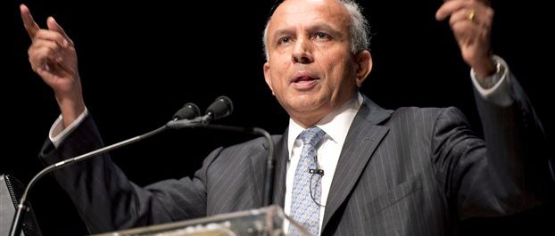 Πρεμ Γουάτσα: Τώρα είναι η ώρα για επενδύσεις στην Ελλάδα