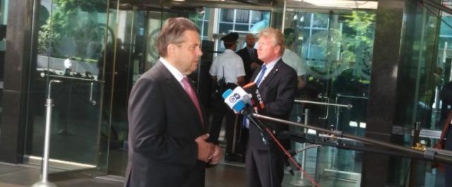 Ο Γκάμπριελ κατηγορεί τον Τραμπ ότι πυροδοτεί συρράξεις στη Μέση Ανατολή