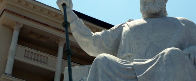 Ο τσάρος Σαμουήλ διχάζει την ΠΓΔΜ!