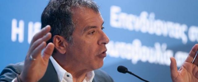 Εξιτήριο για τον Σταύρο Θεοδωράκη