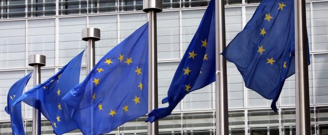 Κομισιόν: Ξεκίνησε η εξέταση της νομικής προσφυγής εναντίον της AstraZeneca