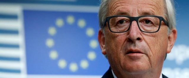 Θεσσαλονίκη: Διαμαρτυρία για την αναγόρευση Γιούνκερ σε επίτιμο διδάκτορα Νομικής