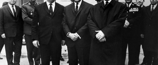 Χρήστος Μαχαίρας: Η Χούντα στο…πλυντήριο