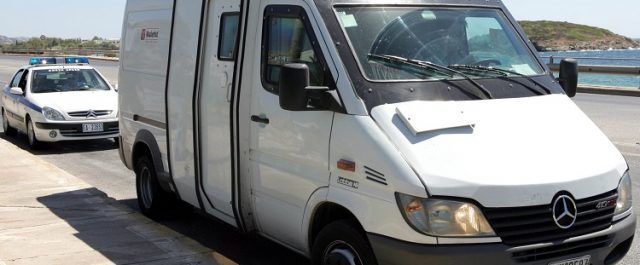 Αποκάλυψη: Καρτέλ και στις χρηματαποστολές! [έγγραφα ντοκουμέντο]