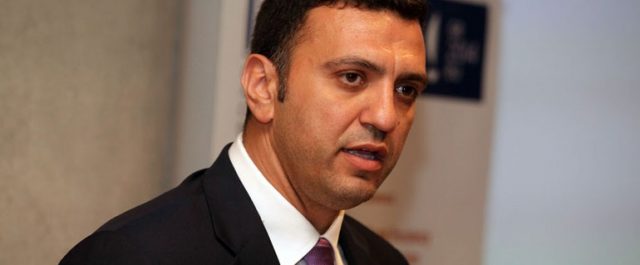 Κικίλιας: «Η κυβέρνηση να σταματήσει τα παιχνίδια για τα σκουπίδια» [tweets]