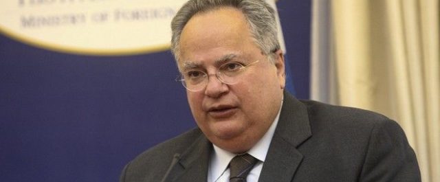 Επιθετική απάντηση Κοτζιά σε βουλευτές του ΣΥΡΙΖΑ για τις επαναπροωθήσεις- Παρασκήνιο