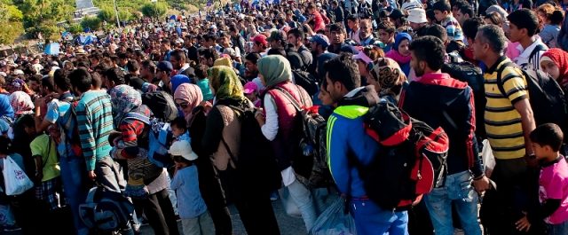 Σχεδόν 9.500 εγκλωβισμένοι πρόσφυγες- μετανάστες στο βόρειο Αιγαίο