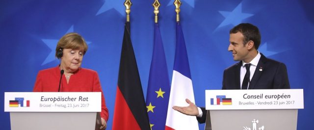 Σύνοδος Κορυφής: Νέα σχέση Μέρκελ- Μακρόν και εγκώμιο στην Ελλάδα