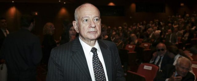 Έξοδο στις αγορές τέλος 2017- αρχές 2018 βλέπει ο Παπαδημητρίου