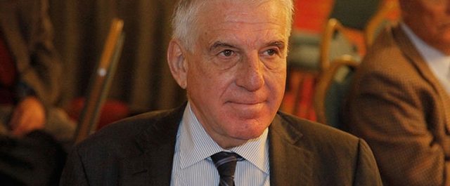 Με “διαδικασία Άκη” στη Δικαιοσύνη η δικογραφία Παπαντωνίου για τα εξοπλιστικά