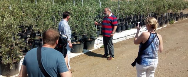 Οι Ρώσοι… Πορόθηκαν! Το Russia1 TV στον Πόρο.