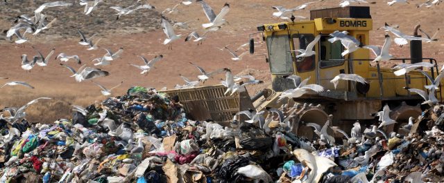 Το κυβερνητικό σχέδιο για αυθαίρετα και απορρίμματα – Ο Γιώργος Πατρίκιος πρόεδρος του Πράσινου Ταμείου