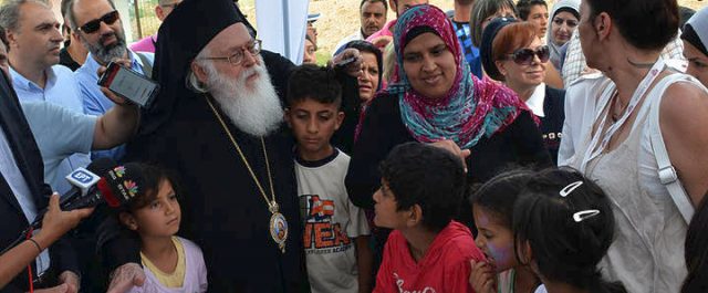 Αναστάσιος: Στην Αλβανία ο Χριστός και η ελπίδα αναστήθηκαν…