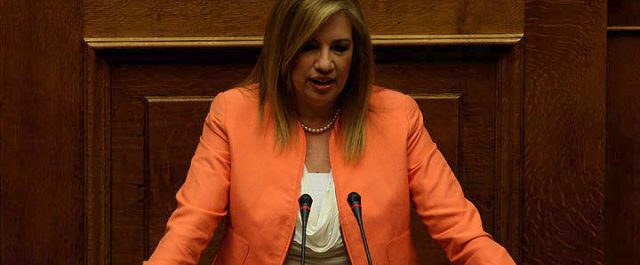 Γεννηματά: Δεν θα γίνουμε συμπλήρωμα κανενός