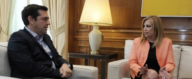 Γεννηματά: Υπερασπιζόμαστε το έργο του ΠΑΣΟΚ- Τι σχέση έχει ο Τσίπρας με την Κεντροαριστερά;