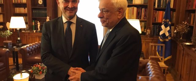 Μοσκοβισί: Βλέπουμε εκπληκτική βελτίωση στην Ελλάδα