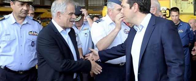 Στη βάση αεροπυρόσβεσης της Ελευσίνας ο Αλ. Τσίπρας
