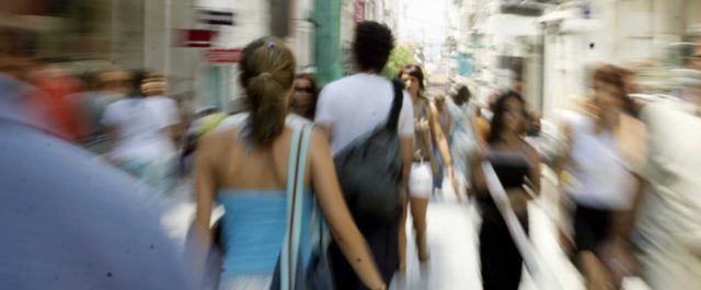Eurostat: Νέα μείωση της ανεργίας τον Απρίλιο – Έπεσε στο 21,7%