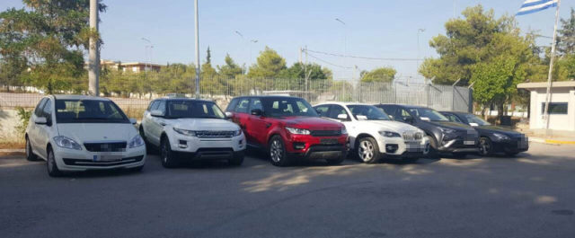 Χειροπέδες στη σπείρα που έκλεβε υπερπολυτελή Ι.Χ. από εφοπλιστές- επιχειρηματίες [εικόνες]
