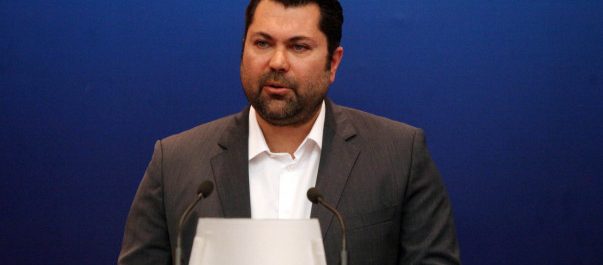 Κρέτσος: Όχι άλλη καθυστέρηση για τις άδειες- Ισχύει ο όρος για 400 εργαζόμενους ανά κανάλι