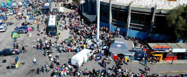 Αυξάνεται η πίεση για επιβολή προστίμων στις χώρες που δεν δέχονται πρόσφυγες