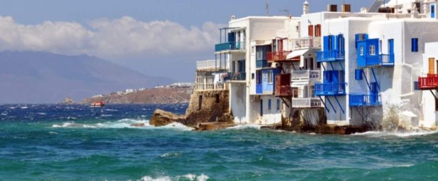 Όργιο φοροδιαφυγής σε Μύκονο, Νάξο, Ίο, Σέριφο και Πόρτο Χέλι- Τι έδειξαν οι έλεγχοι