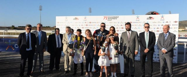 71ο Ελληνικό Ντέρμπι ΟΠΑΠ: Λάμψη και θέαμα παρουσία 6.000 θεατών [εικόνες]