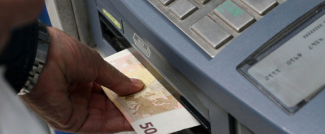 20.000 κατασχετήρια καταθέσεων κι ενοικίων μόνο τον Ιούνιο!