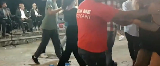 Το Despacito με κλαρίνα!