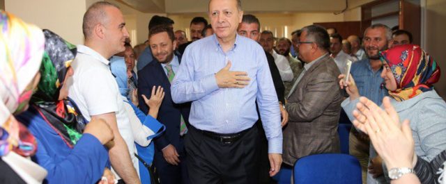 Ο Ερντογάν κατηγόρησε ανοιχτά τη Γερμανία πως υποθάλπει τρομοκράτες