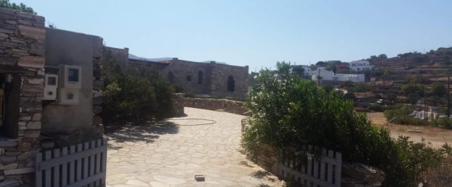 Σε ποιανού βίλα έμεινε ο Κυριάκος στη Σίφνο- Η συνάντηση με τον Σημίτη