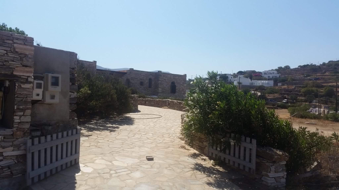 Σε ποιανού βίλα έμεινε ο Κυριάκος στη Σίφνο- Η συνάντηση με τον Σημίτη