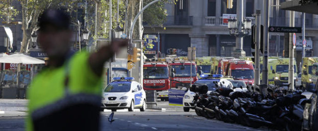 Καταλονία: Οδηγός του βαν της Βαρκελώνης ο ένας από τους πέντε νεκρούς του Καμπρίλς