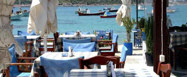 Τρελές ιστορίες φοροδιαφυγής στα νησιά