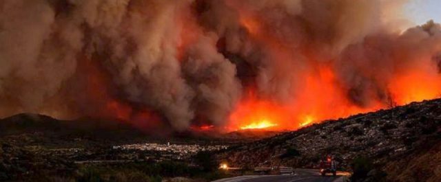 Ιόνιο: Έρευνες από τις αρχές για εμπρησμούς – 60 φωτιές σε 5 μέρες
