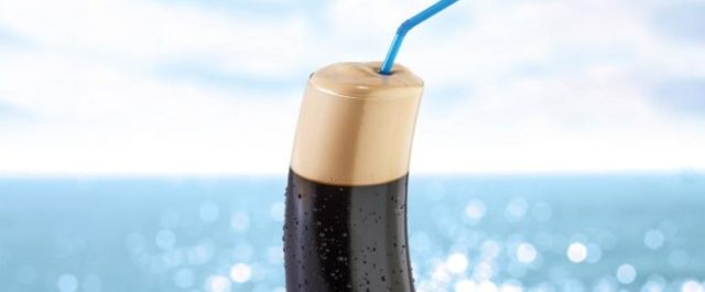 Ο “φραπέ” επιστρέφει στη ΔΕΘ 60 χρόνια από την”ανακάλυψή” του